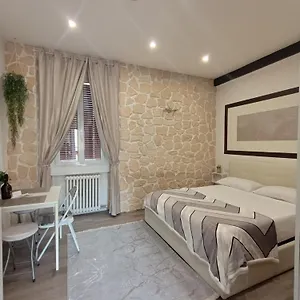 Appartamento Porta Romana, Milano