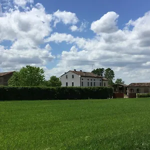 Casa di campagna Corte Mondina, Gazoldo degli Ippoliti