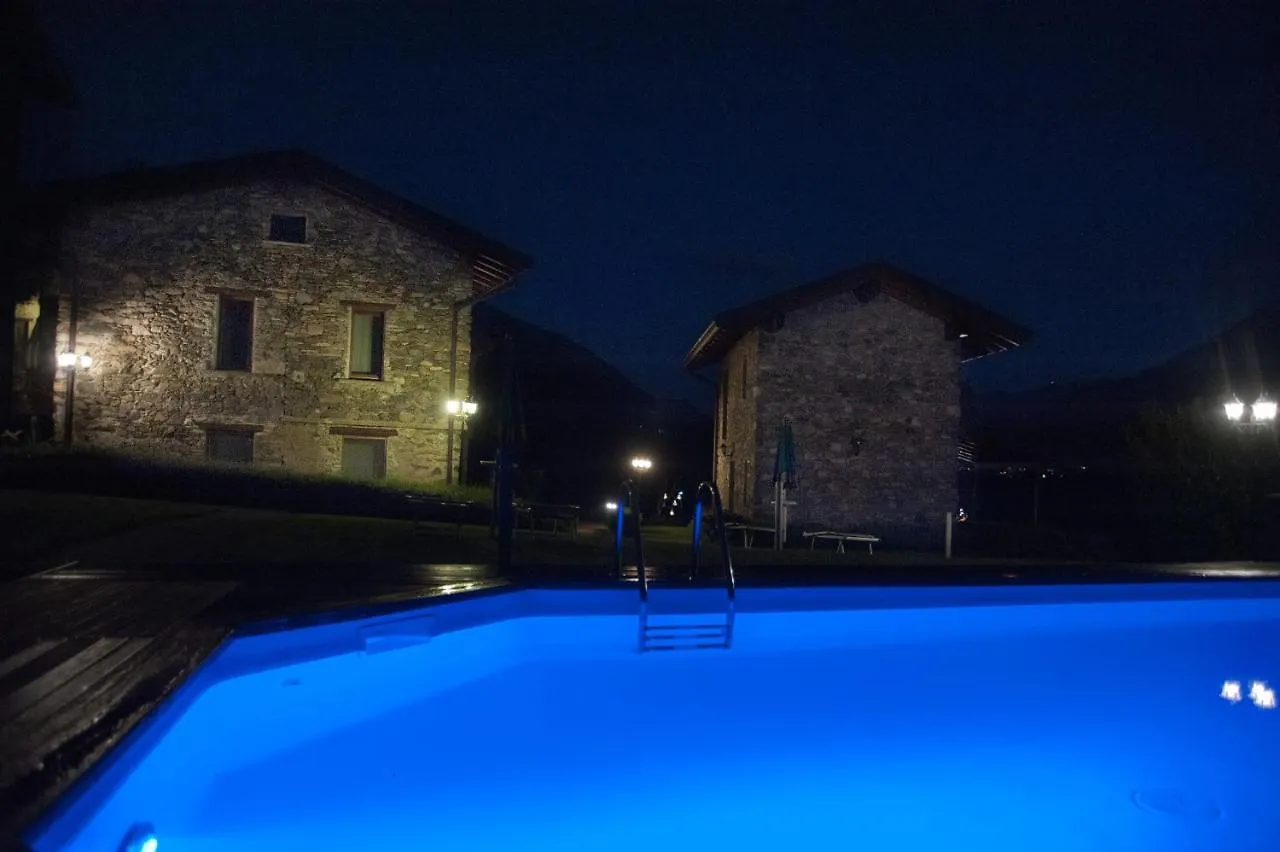 Borgo Erbiola Villa Colico Farm stay