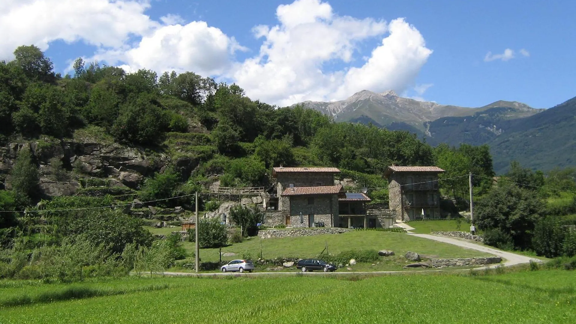 Farm stay Borgo Erbiola Villa Colico