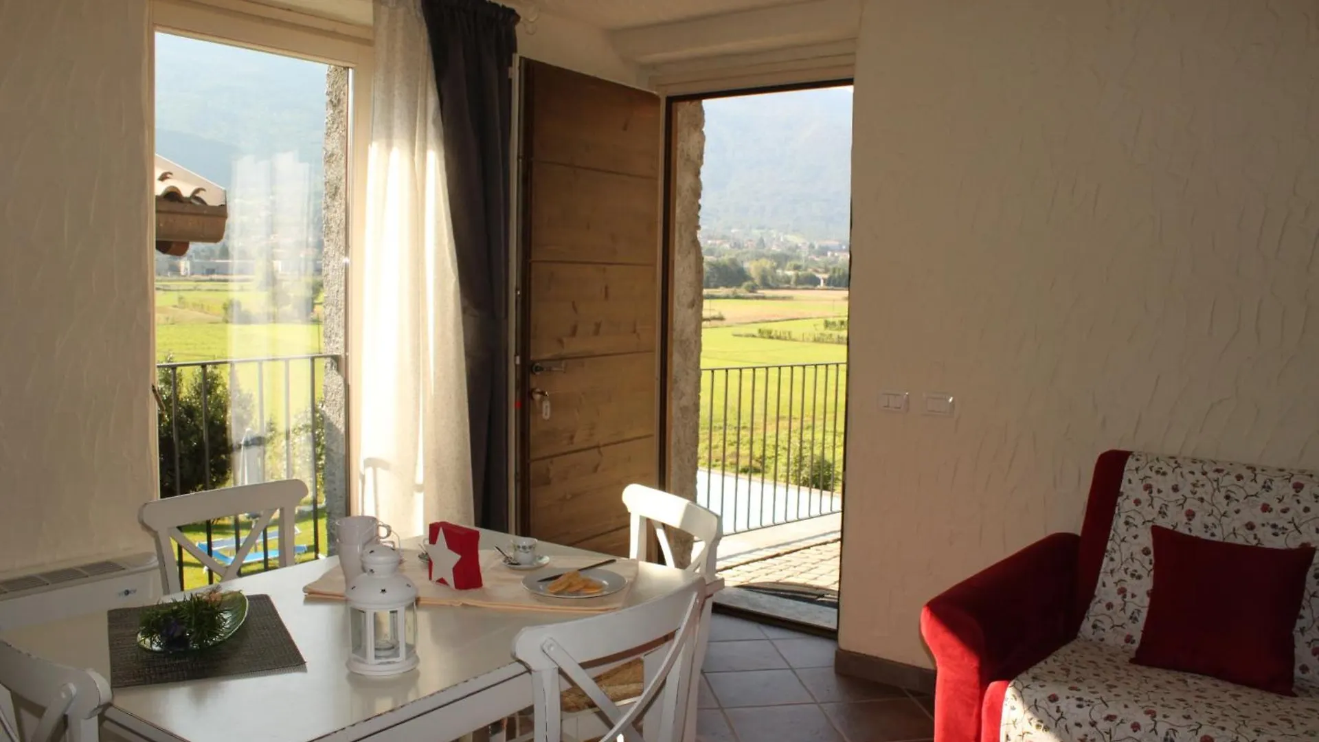 Borgo Erbiola Villa Colico 0*,  Italy