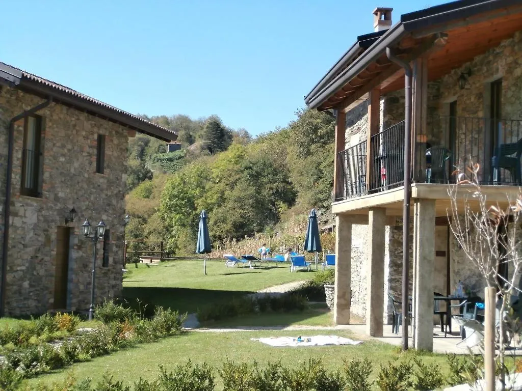 Borgo Erbiola Villa Colico 0*,